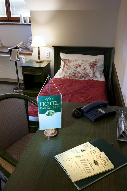 Hotel Pod Zamkem Velké Meziříčí Kamer foto
