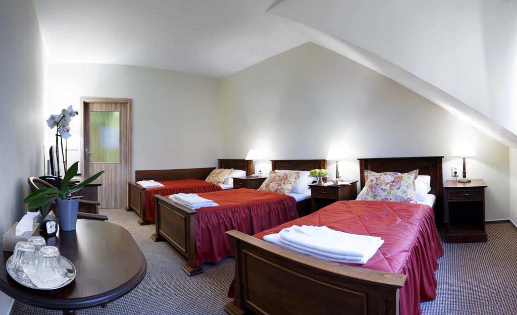 Hotel Pod Zamkem Velké Meziříčí Kamer foto